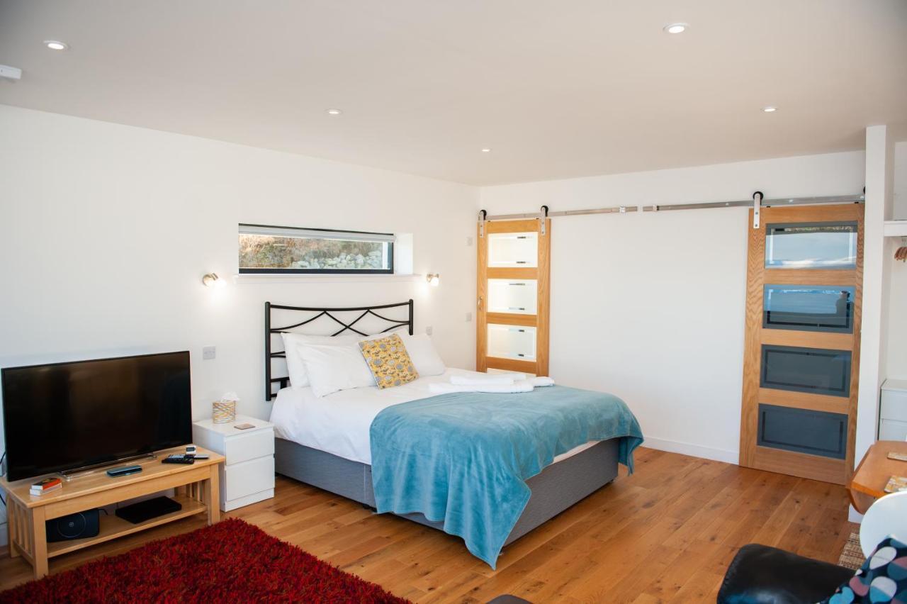 Croft 7 Geary Self Catering Studio With Stunning Sea Views Екстер'єр фото