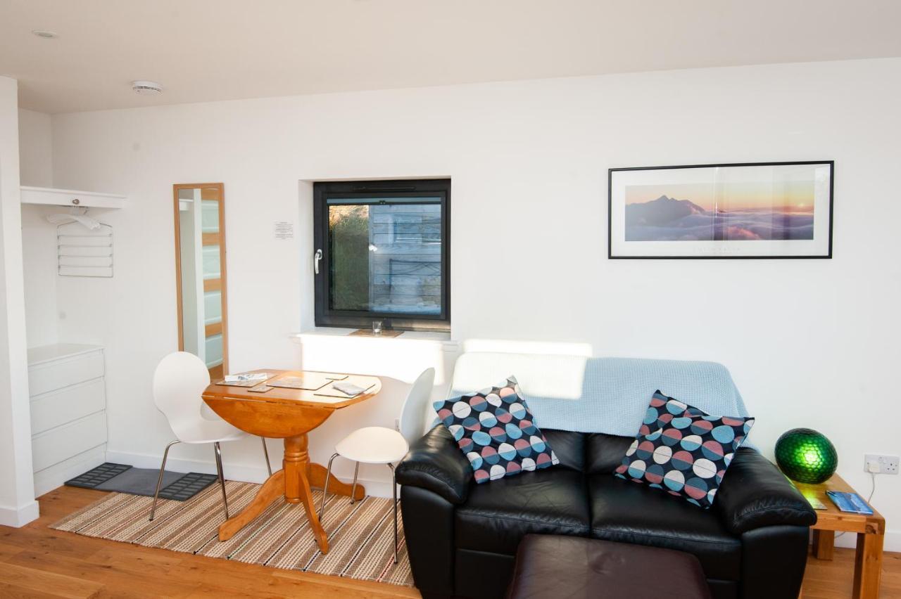 Croft 7 Geary Self Catering Studio With Stunning Sea Views Екстер'єр фото